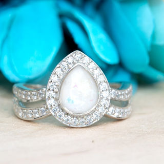 Lavish Pear Ring